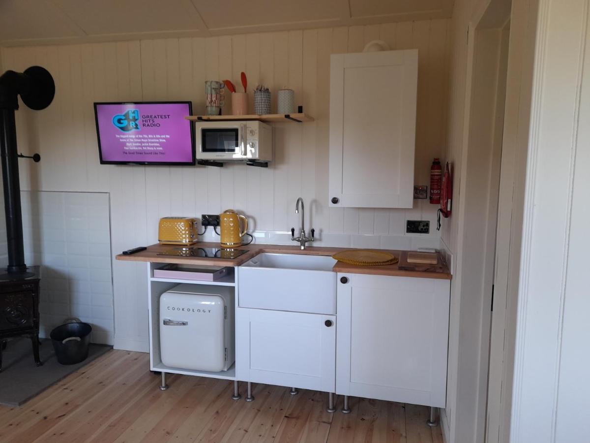 Apartament Dinky'S Den Coverack Zewnętrze zdjęcie