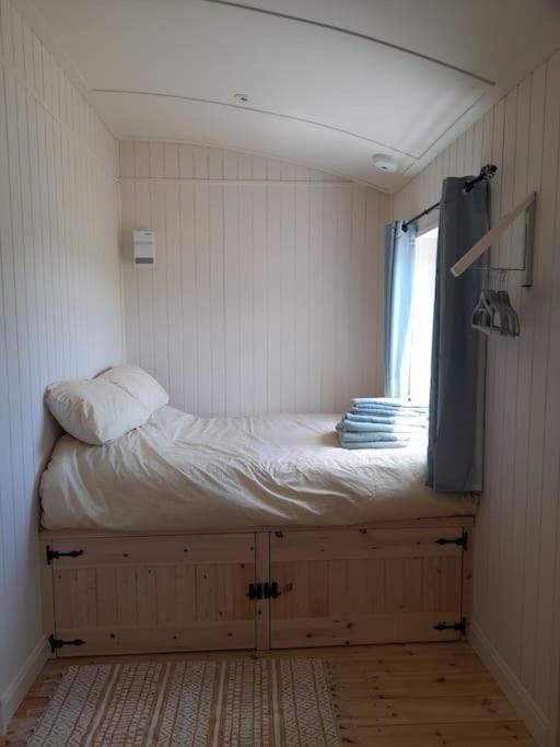 Apartament Dinky'S Den Coverack Zewnętrze zdjęcie